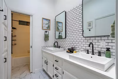 4030 Holland Avenue #8, Dallas, TX 75219 - Photo 12