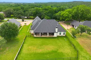 9503 Bellechase Rd, Granbury, TX 76049 - Photo 38
