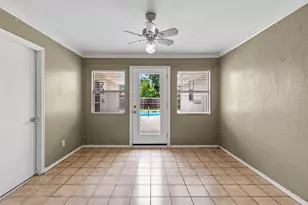 10501 Oak Creek Dr, Greenville, TX 75402 - Photo 18