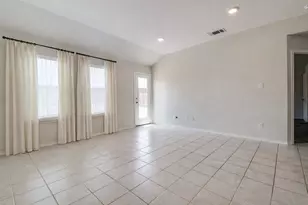 914 Decker Dr, Fate, TX 75189 - Photo 6