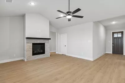 331 Wagon Trail, Waxahachie, TX 75165 - Photo 6