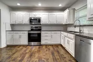 208 James St, Aledo, TX 76008 - Photo 4