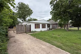 501 Cresthill Dr, Mesquite, TX 75149 - Photo 2