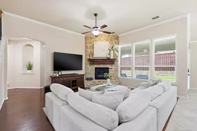 9714 Amberwoods Lane, Frisco, TX 75035 - Photo 10