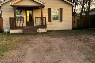 1401 W 9th Ave, Corsicana, TX 75110 - Photo 1