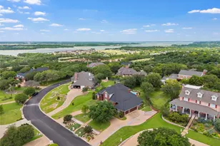 810 Forest Oaks Cir, Woodway, TX 76712 - Photo 40