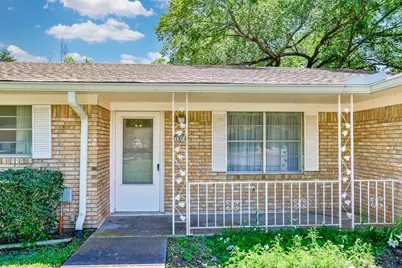 1904 Cypress Court, Gainesville, TX 76240 - Photo 4