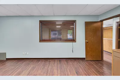 706 W 5th Street, Clifton, TX 76634 - Photo 12