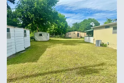 5418 Lake View Drive, Granbury, TX 76048 - Photo 16