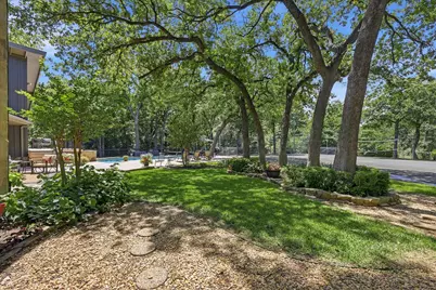 5 Country Place Circle, Dalworthington Gardens, TX 76016 - Photo 38