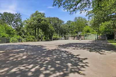 5 Country Place Circle, Dalworthington Gardens, TX 76016 - Photo 6