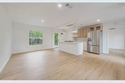 10541 Fern Drive, Dallas, TX 75228 - Photo 4