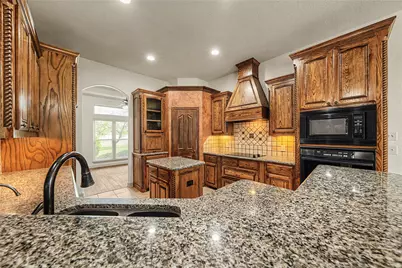 170 Paradise Canyon Circle, Paradise, TX 76073 - Photo 8