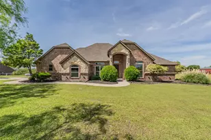 170 Paradise Canyon Cir, Paradise, TX 76073 - Photo 1