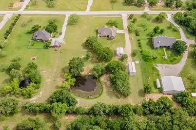 170 Paradise Canyon Circle, Paradise, TX 76073 - Photo 34