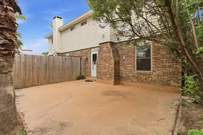 2113 Fleur De Lis Court, Arlington, TX 76012 - Photo 26