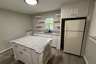 315 S Barry St, Mertens, TX 76666 - Photo 6