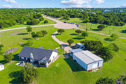 1026 Julia Court, Rio Vista, TX 76093 - Photo 6