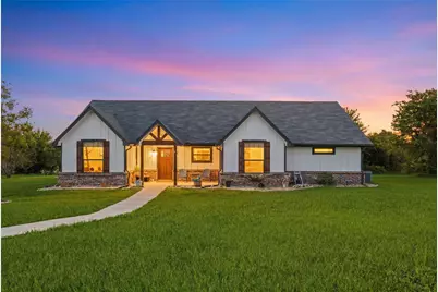 1026 Julia Court, Rio Vista, TX 76093 - Photo 1