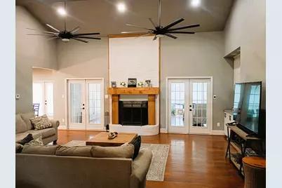 231 An County Road 2105, Palestine, TX 75801 - Photo 6