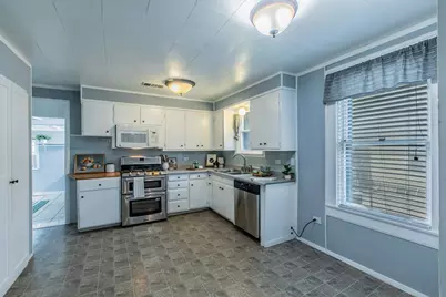 900 N 31st Street, Waco, TX 76707 - Photo 10