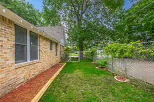 900 N 31st St, Waco, TX 76707 - Photo 28