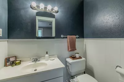 900 N 31st Street, Waco, TX 76707 - Photo 16