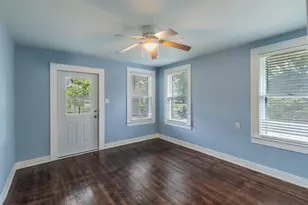 900 N 31st St, Waco, TX 76707 - Photo 16