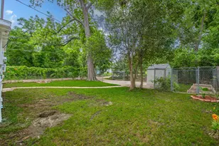 900 N 31st St, Waco, TX 76707 - Photo 26