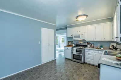 900 N 31st Street, Waco, TX 76707 - Photo 12