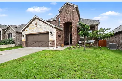 120 Crimson Sky Court, Aledo, TX 76008 - Photo 2