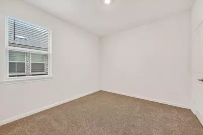 3955 Oak Creek Circle, Denison, TX 75020 - Photo 10