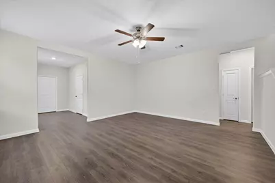 3955 Oak Creek Circle, Denison, TX 75020 - Photo 4