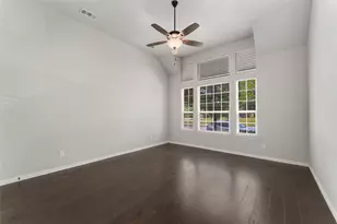 1565 Amesbury Way, Farmers Branch, TX 75234 - Photo 14