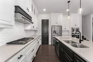 1565 Amesbury Way, Farmers Branch, TX 75234 - Photo 8