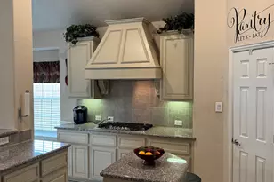 1748 River Run Dr, DeSoto, TX 75115 - Photo 14