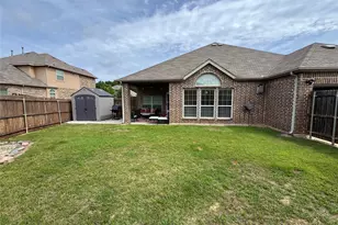 1748 River Run Dr, DeSoto, TX 75115 - Photo 36