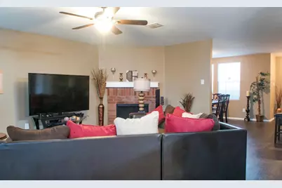 1030 April Showers Lane, Lancaster, TX 75134 - Photo 4