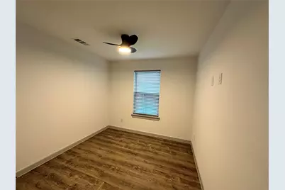 2107 Church Street #A, Greenville, TX 75401 - Photo 8