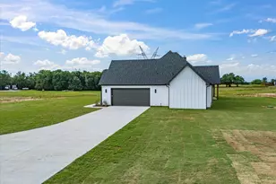 108 Bear Cat Ct, Alvord, TX 76225 - Photo 34