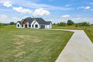 108 Bear Cat Ct, Alvord, TX 76225 - Photo 6