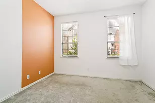 242 Woodson St, Irving, TX 75063 - Photo 12