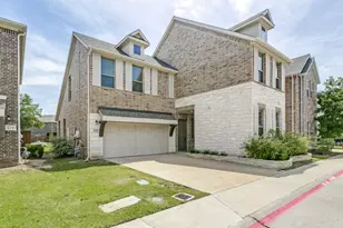 242 Woodson St, Irving, TX 75063 - Photo 2