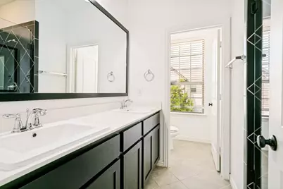 242 Woodson Street, Irving, TX 75063 - Photo 14