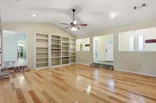 2108 Edgewood Ct, Arlington, TX 76013 - Photo 14