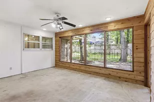 2108 Edgewood Ct, Arlington, TX 76013 - Photo 16