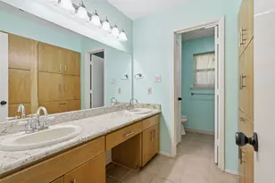 2108 Edgewood Ct, Arlington, TX 76013 - Photo 22