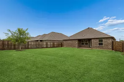 9721 Daisy Mae Lane, Aubrey, TX 76227 - Photo 22