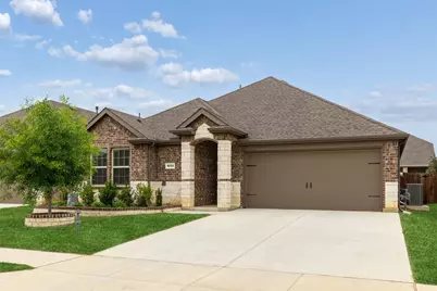 9721 Daisy Mae Lane, Aubrey, TX 76227 - Photo 2