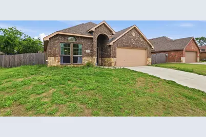 1924 Carrington, Glenn Heights, TX 75154 - Photo 2